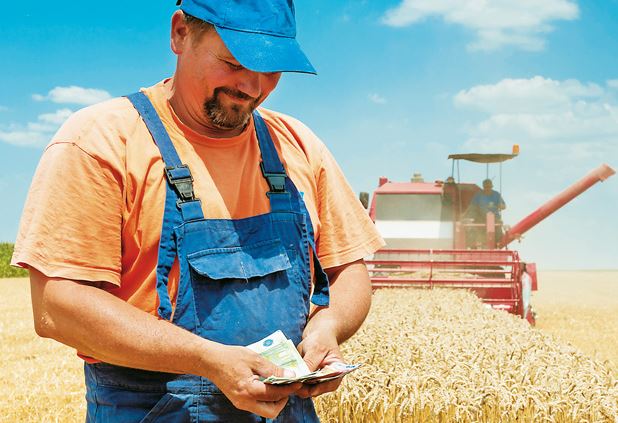 Πώς θα φορολογηθούν οι αγρότες