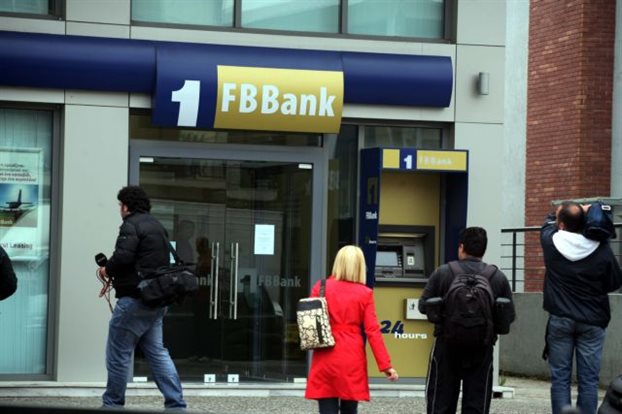 Παραδόθηκε στενός συνεργάτης του Πάλλη