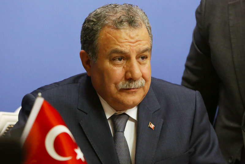 Τουρκία: Παραιτήθηκε ο υπουργός Εσωτερικών