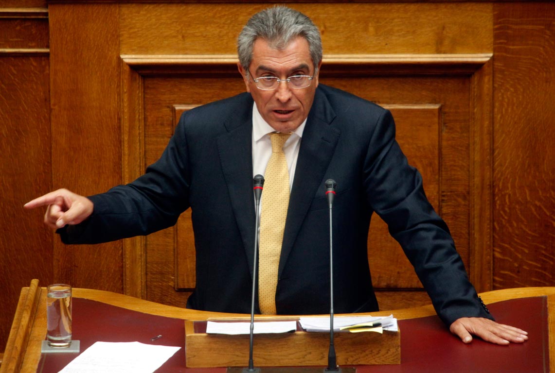 Καπερνάρος:Πόσα χρωστάνε τα κόμματα στη ΔΕΗ;