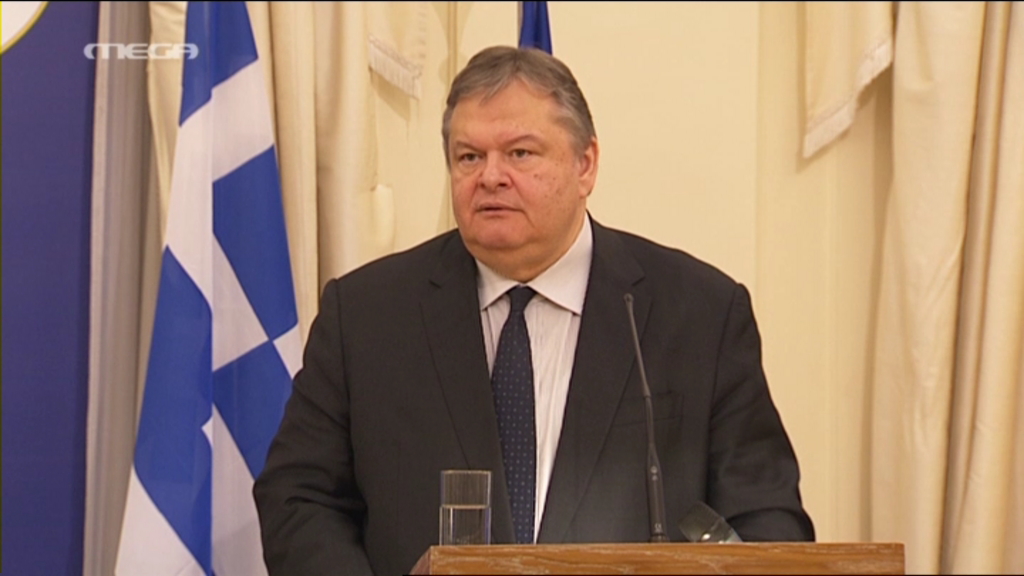 Αιχμές Βενιζέλου για Στουρνάρα