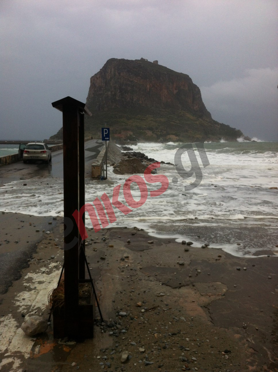 ΤΩΡΑ-ΦΩΤΟ-Κακοκαιρία στη Μονεμβασιά