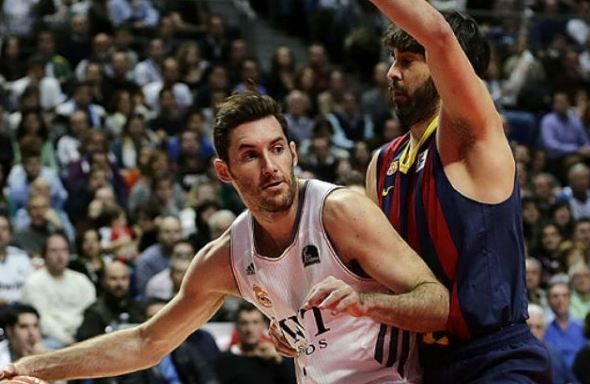 Η Ρεάλ “σκόρπισε” την Μπαρτσελόνα