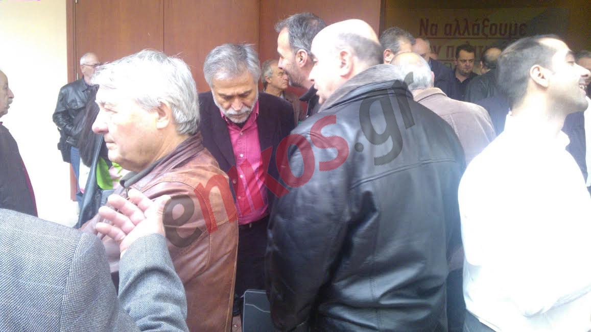 ΦΩΤΟ-Ο Χατζησωκράτης στις εκλογές της ΔΗΜΑΡ