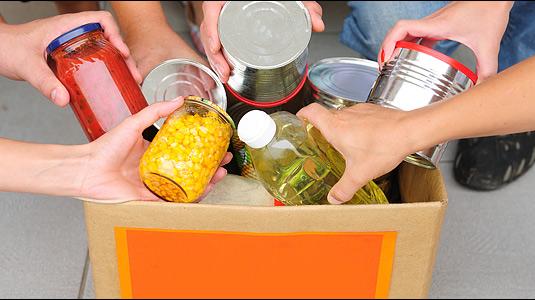 Δημοτικό σχολείο συλλέγει τρόφιμα