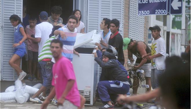 Στους επτά οι νεκροί στην Αργεντινή