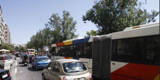 Κυκλοφοριακό κομφούζιο στη Θεσσαλονίκη