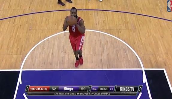 ΒΙΝΤΕΟ-Ευστόχησε σε βολή με… κουτσό