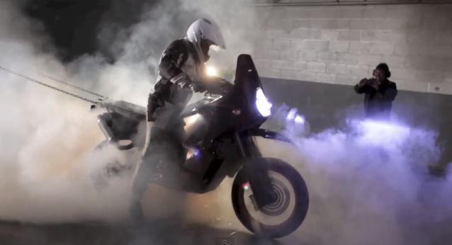 ΒΙΝΤΕΟ-Burn out με 2 τροχούς;