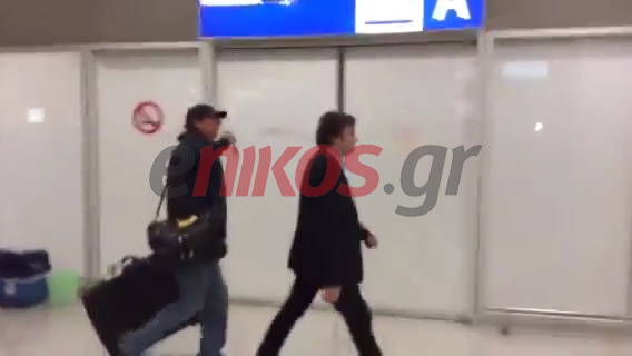 ΦΩΤΟ-Ο Λιάπης στο αεροδρόμιο