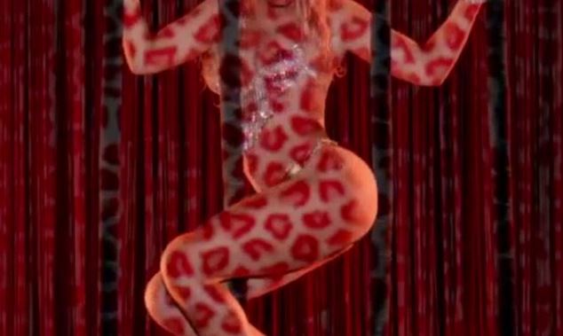 ΒΙΝΤΕΟ-Έκανε πωλήσεις ρεκόρ μέσω iTunes