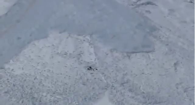 ΒΙΝΤΕΟ-Σώθηκαν από χιονοστιβάδα