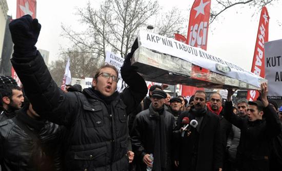 Συμμορία δικαστών επικαλείται ο πρόεδρος της Φενέρ