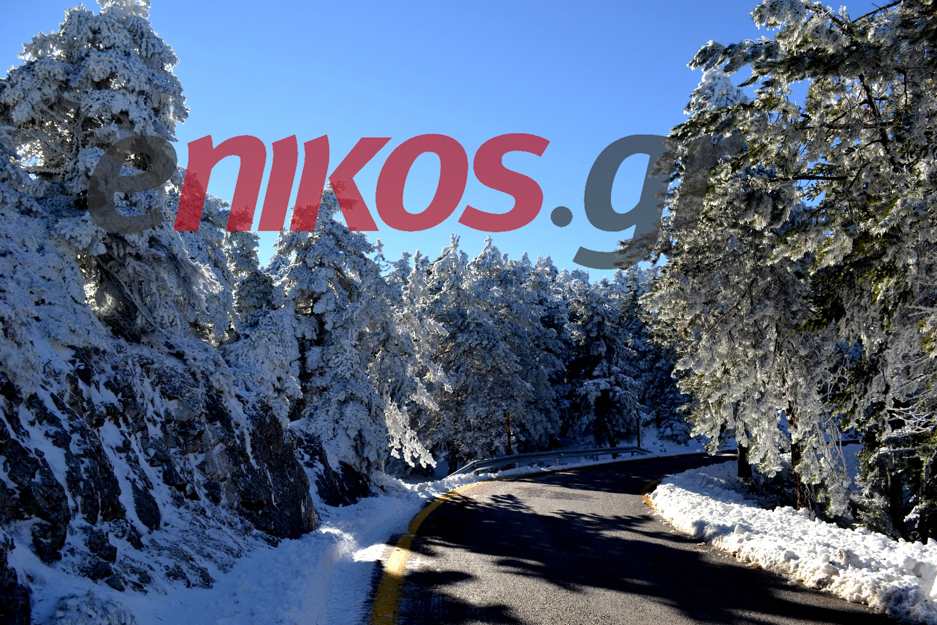 ΦΩΤΟ-Χιονισμένη η Πάρνηθα