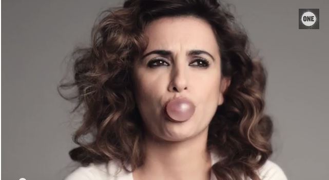 ΒΙΝΤΕΟ-Τι θα αγόραζαν οι διάσημοι με 40 σεντς;