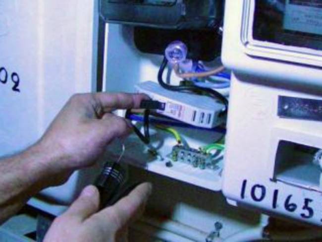 Έγινε η πρώτη επανασύνδεση ρεύματος