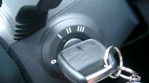 Tον “τσίμπησαν” με κλεμμένο αμάξι