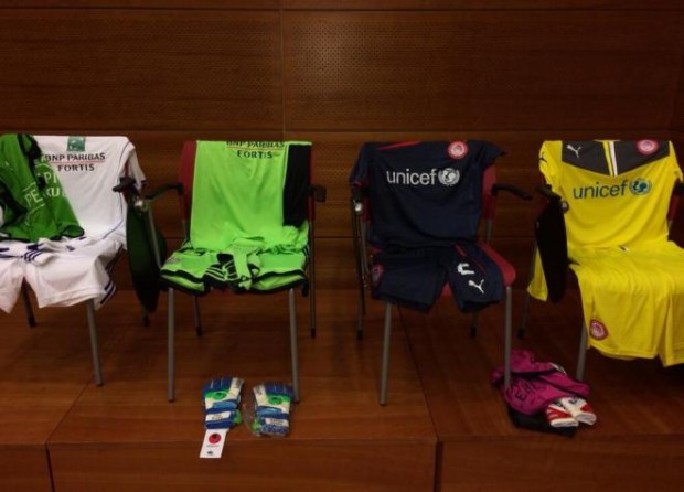 Με τα μπλε ο Ολυμπιακός