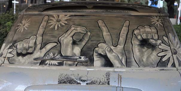 ΦΩΤΟ-«Έργα τέχνης» στο παρμπρίζ