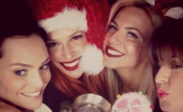 ΦΩΤΟ-Σε εορταστική διάθεση Χρηστίδου-Μπόσνιακ