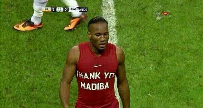 ΦΩΤΟ-Το ευχαριστώ του Ντρογκμπά στον Μαντέλα