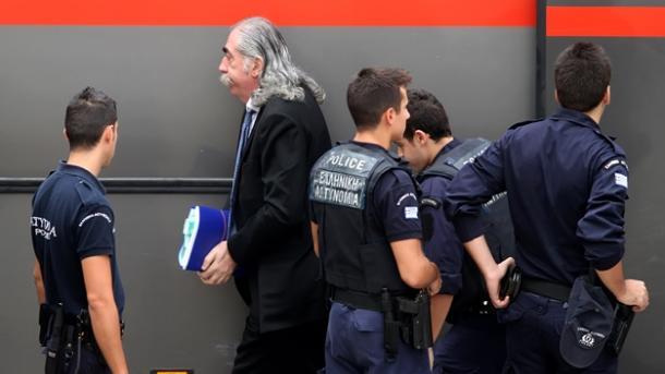 Ένοχοι Ψωμιάδης και Θωμάς Μητρόπουλος