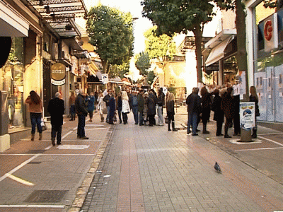 ΒΙΝΤΕΟ-«Βούλιαξε» ο τζίρος των καταστημάτων