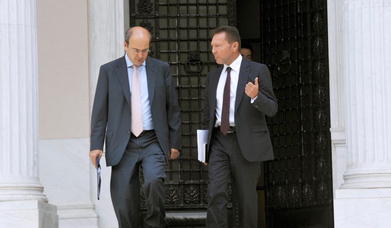 Διεκόπη η συζήτηση για τους πλειστηριασμούς