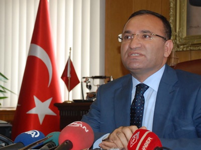 Στην αντεπίθεση η τουρκική κυβέρνηση