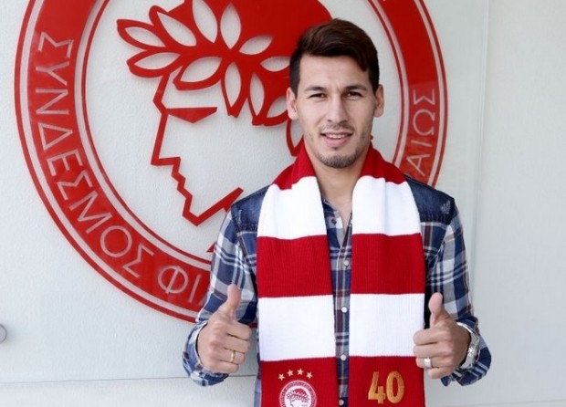 Στα ερυθρόλευκα και ο Πέρες