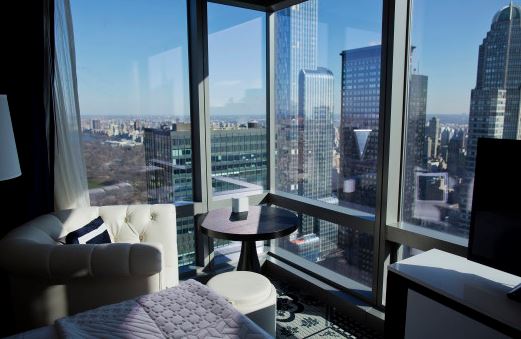 ΦΩΤΟ-Άνοιξε το ψηλότερο ξενοδοχείο στις ΗΠΑ