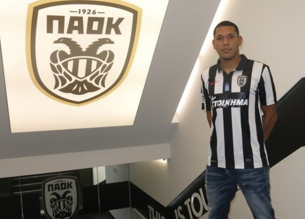 ΦΩΤΟ-Ο Μαντούρο με τη φανέλα του ΠΑΟΚ