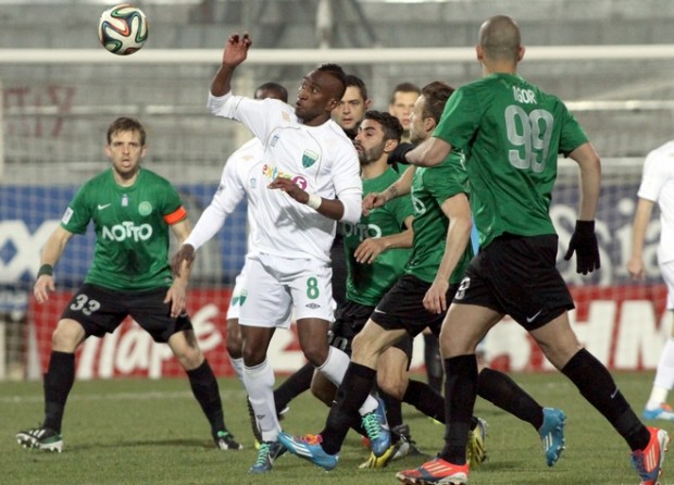 Κοιτάει ψηλά ο Πανθρακικός