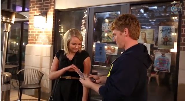 ΒΙΝΤΕΟ-Ταχυδακτυλουργός στο …καμάκι