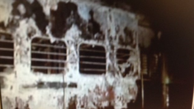 Ινδία: Εννέα νεκροί από πυρκαγιά σε τρένο