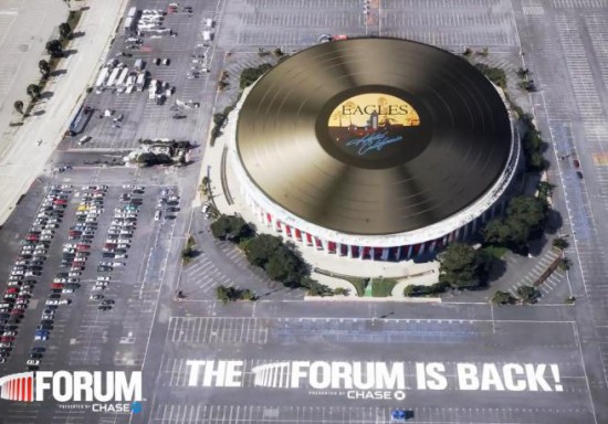 BINTEO-Το μεγαλύτερο βινύλιο στον κόσμο