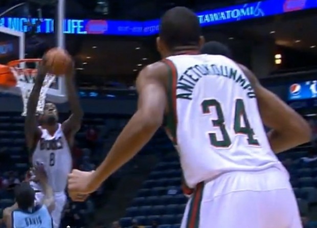 ΒΙΝΤΕΟ-Στο Νο 5 η ασίστ του Αντετοκούνμπο