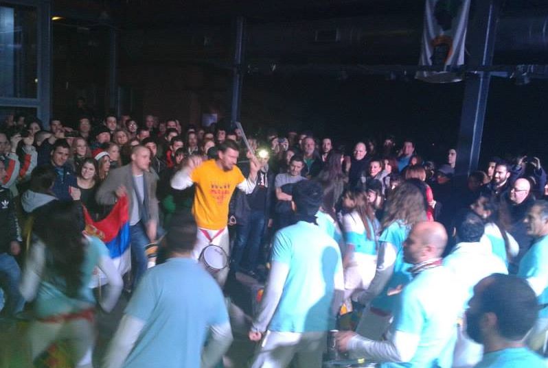 ΦΩΤΟ-Πάρτι στο λιμάνι της Θεσσαλονίκης