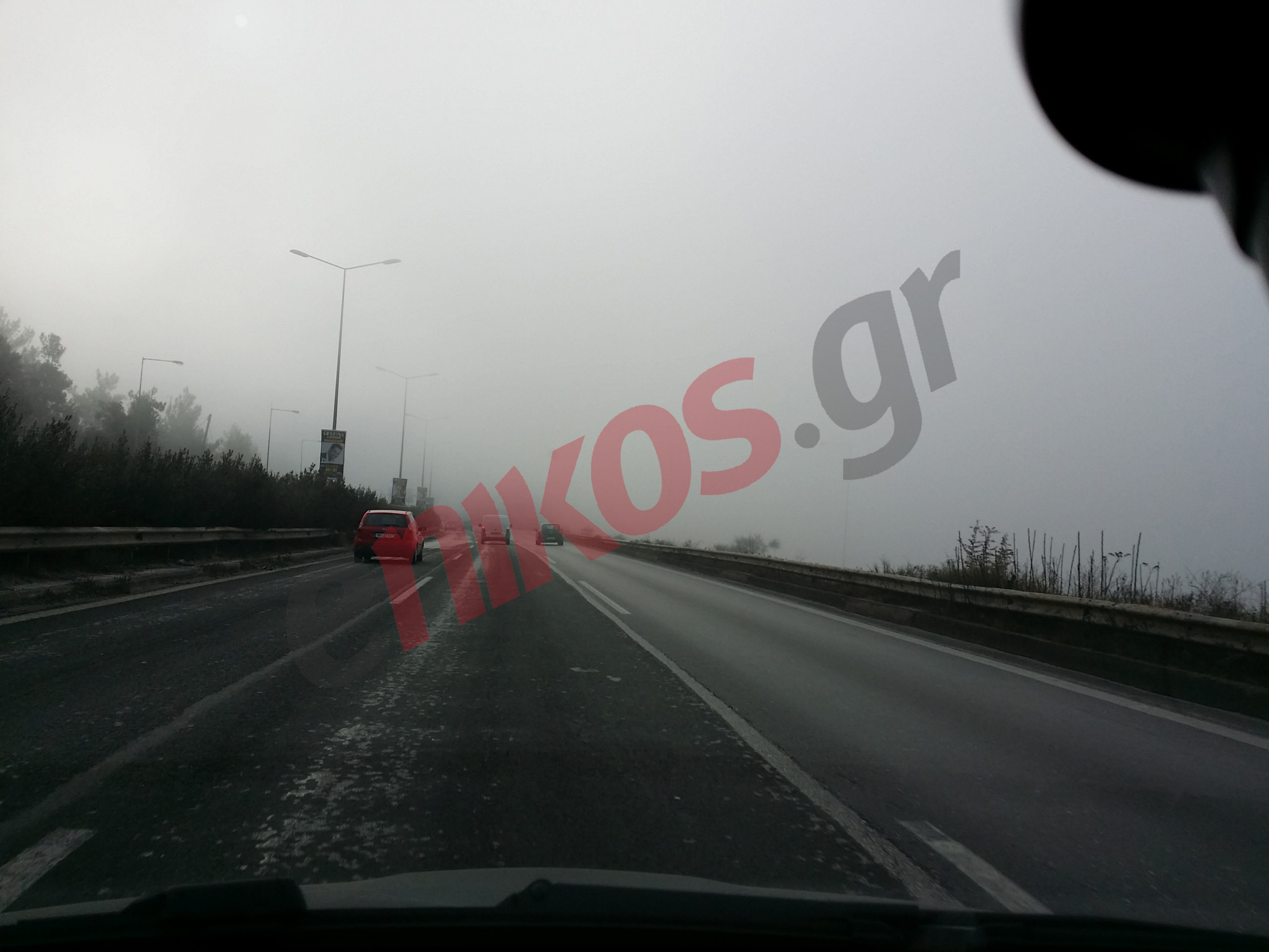 ΦΩΤΟ-Πυκνή ομίχλη στη Θεσσαλονίκη