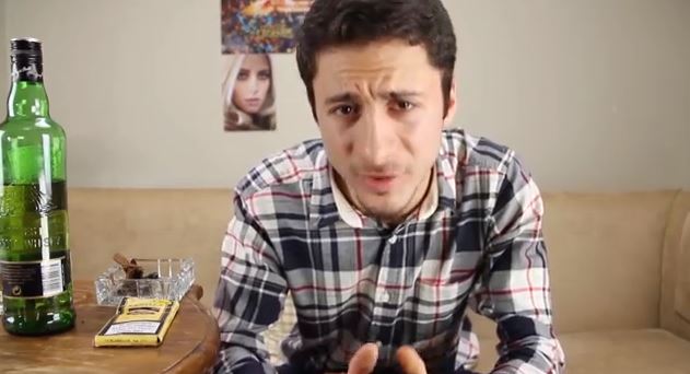 BINTEO-O φοιτητής της ΑΣΟΕΕ και η Δούκισσα