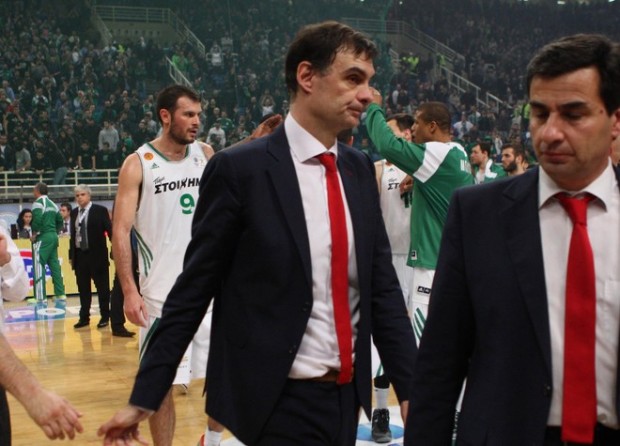 Mπαρτζώκας: Δεν κερδίζεις με 48 πόντους