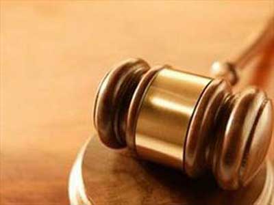 Ποιος θα πληρώσει…τα σπασμένα δόντια;