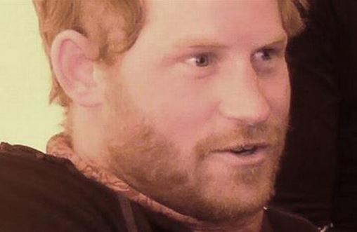 Στέλνει τον πρίγκιπα στο… κουρείο