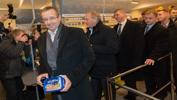 Οι πρόεδροι Λετονίας και Εσθονίας γιόρτασαν με… παγωτά