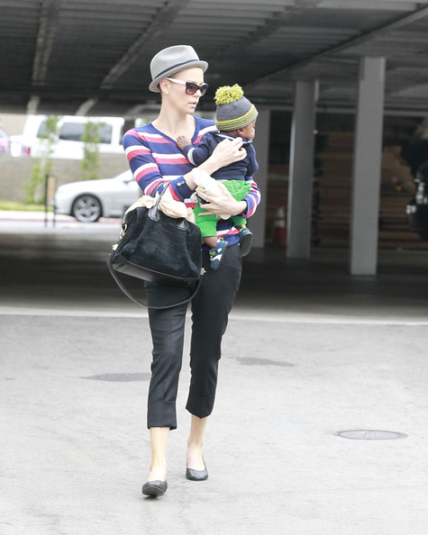 Δεύτερο παιδί για την Σαρλίζ Θερόν