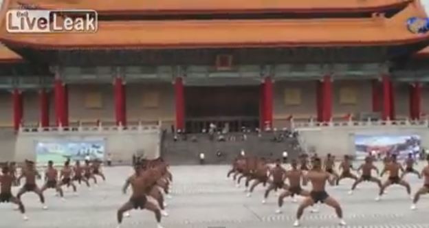 ΒΙΝΤΕΟ-Εντυπωσιακή επίδειξη των κινεζικών ειδικών δυνάμεων