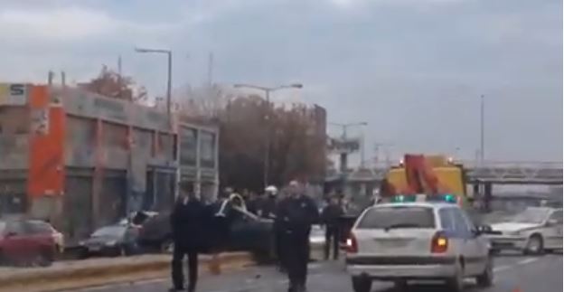 ΒΙΝΤΕΟ-Τροχαίο με περιπολικό στην Αθηνών-Λαμίας