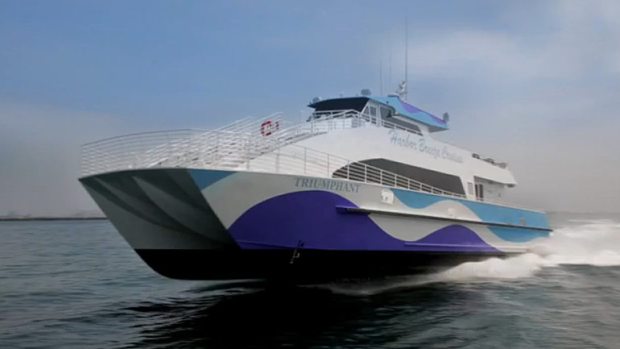 Πάνε στη δουλειά με… καταμαράν