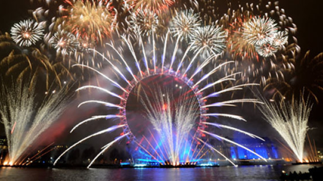 ΦΩΤΟ-Μπιγκ Μπεν, ώρα 00.00