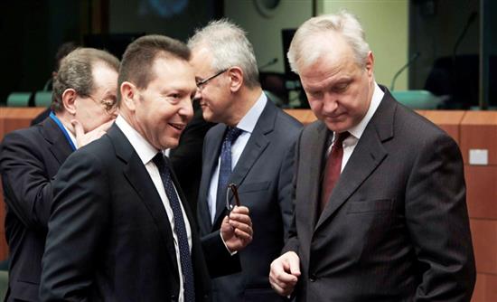 Στουρνάρας προς τρόικα: Να βλέπουν το δάσος και όχι τα δέντρα